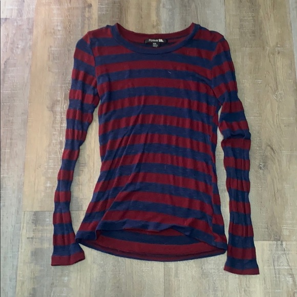 Forever 21 Tops - Striped sweater